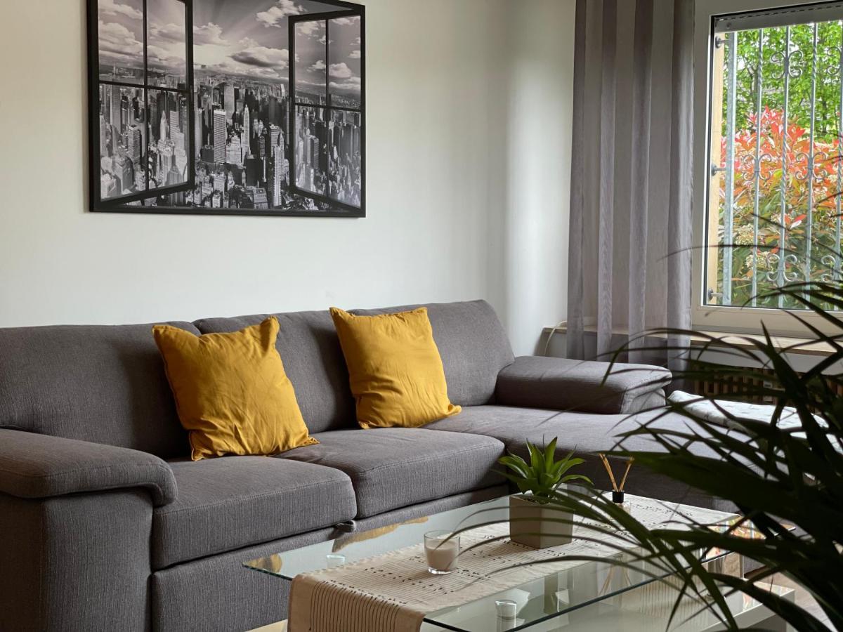 Apart70-Modern Design I Garden With Terrace I Smart Tv I Free Parking I Free Wifi هام المظهر الخارجي الصورة